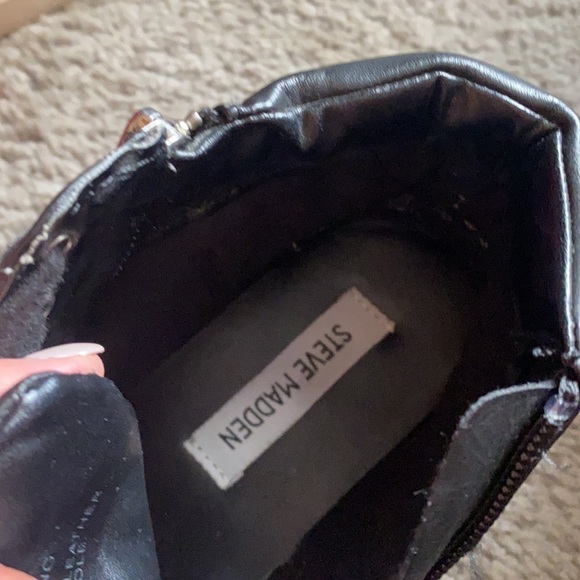 Steve Madden Shoes - Picture 6 of 8